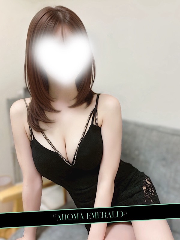 メンズエステアロマエメラルド赤坂・麻布・恵比寿のメンズエステ所属吉田りな 