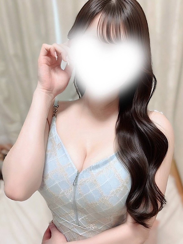 心愛えま 